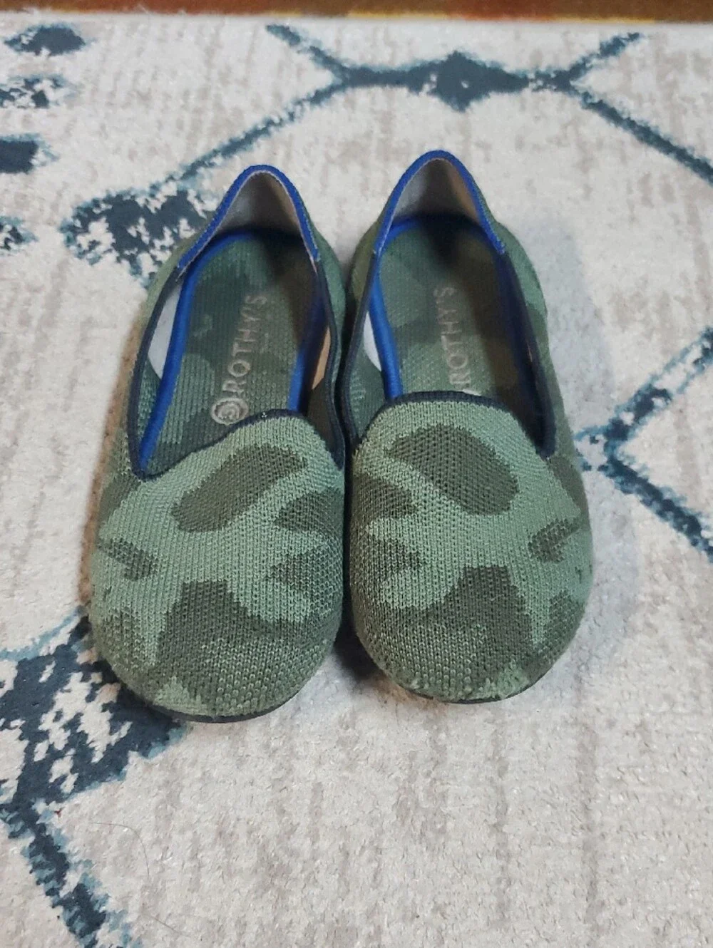 Rothys easy slip